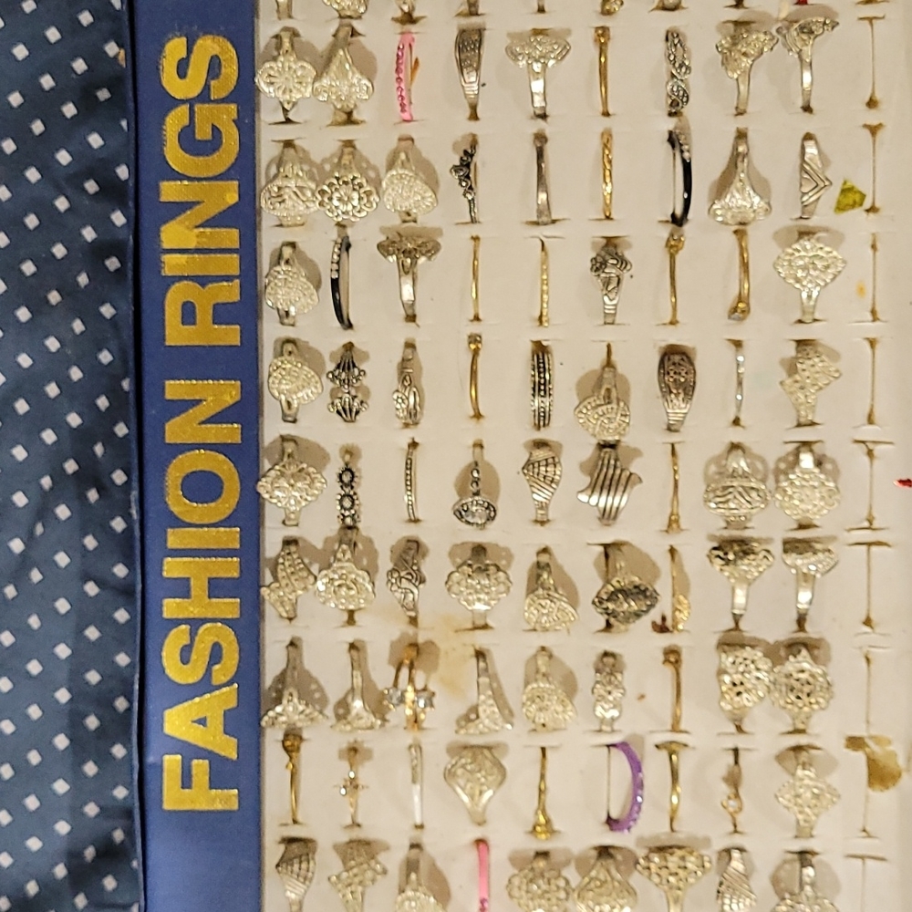 90 FASHION RINGS